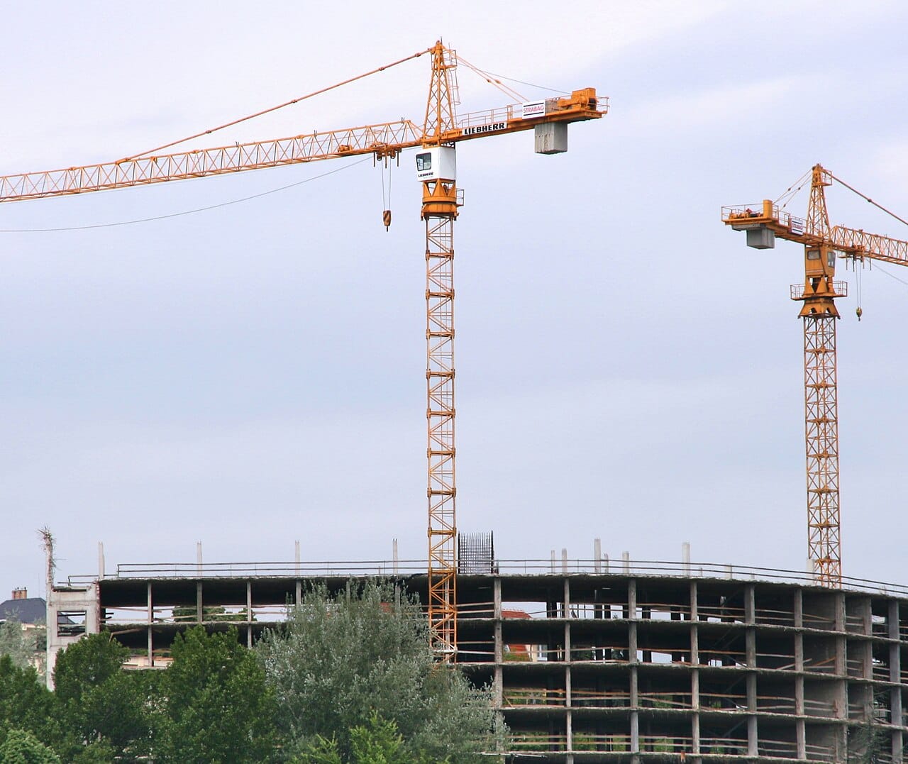Multifamily Permits Slide 12% as Financing Tightens